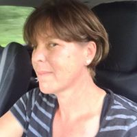 Cindy Lowe Photo 12