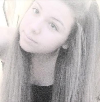 Leah Pearce Photo 9