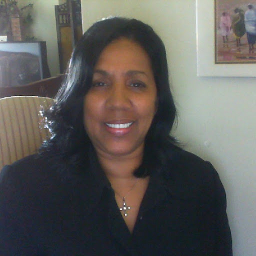 Barbara Gaines Photo 25