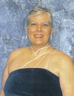Suzanne Stone Photo 10