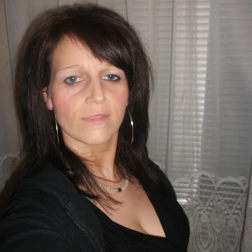 Sandra Riedel Photo 14