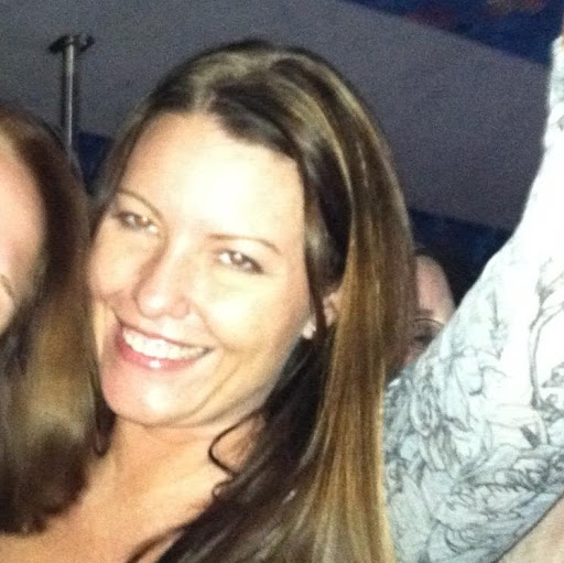 Elizabeth Phillips Photo 23