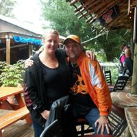 Tracey Walls Photo 29
