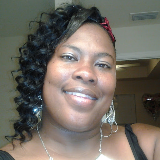 Lakesha Robinson Photo 14
