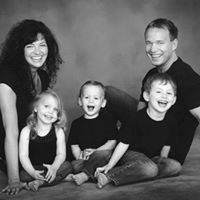 Julie Browne Photo 40
