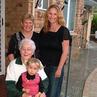 Sandra Hatch Photo 28