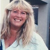 Lisa Tanner Photo 40