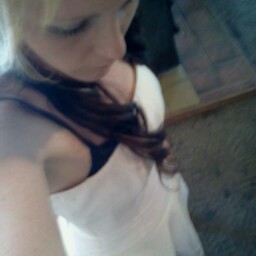 Jeannie Moore Photo 11