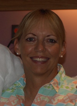 Debbie Taylor Photo 36