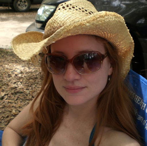 Lina Correa Photo 15
