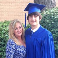 Lisa Burks Photo 10