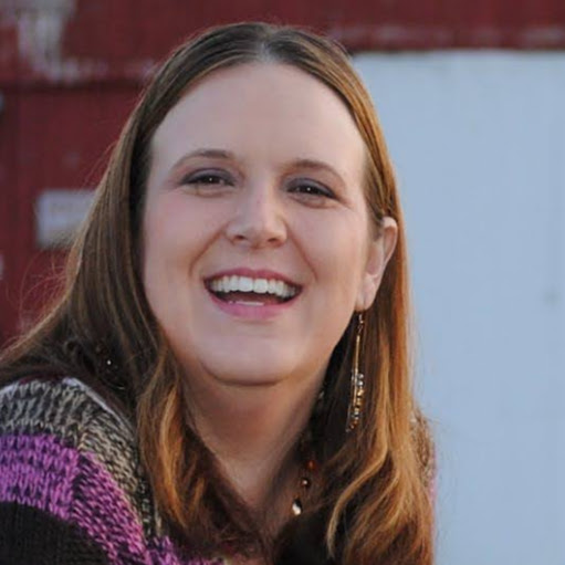 Alicia Franklin Photo 9