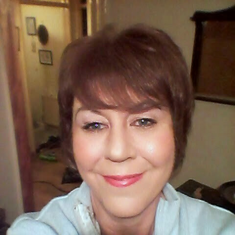 Elaine Dillon Photo 4