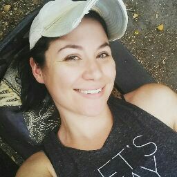 Shelly Tucker Photo 5