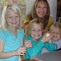 Debbie Newcomb Photo 34