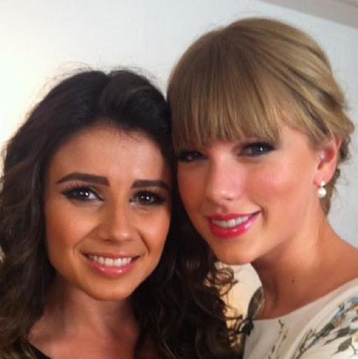 Paula Swift Photo 6