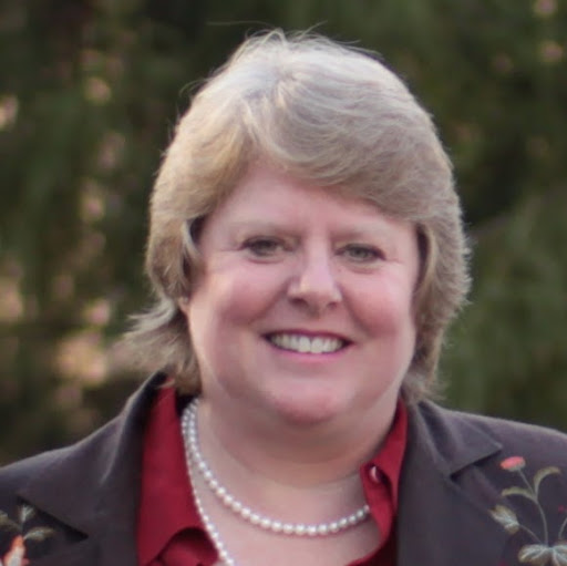 Janet Ward Photo 8
