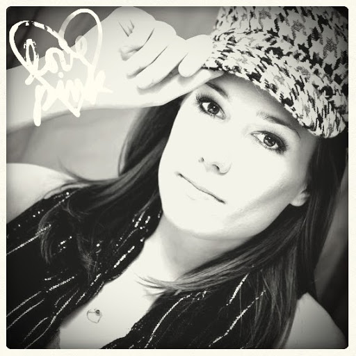 Pamela Reaves Photo 13