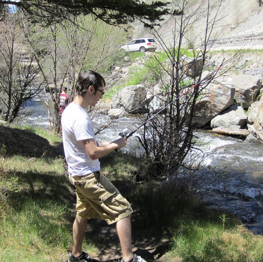 Derek Gardner Photo 20
