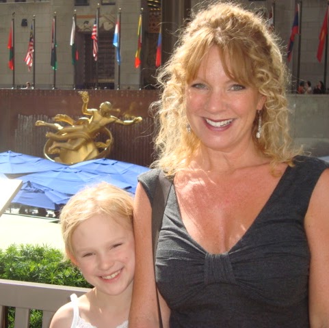 Michelle Hays Photo 33