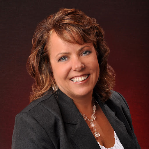 Lisa Allen Photo 35