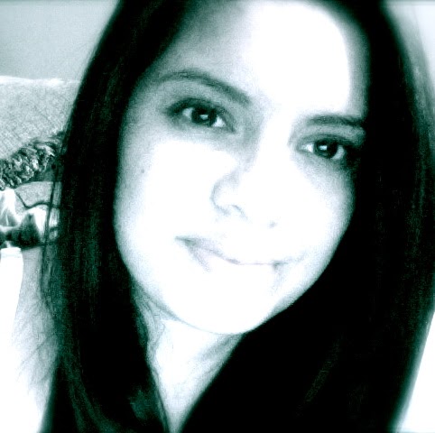 Gladys Garcia Photo 33