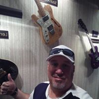 Robert Acuna Photo 33