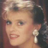 Carolyn Harvey Photo 38