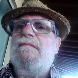 Roger Cohen Photo 30