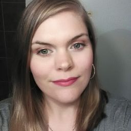 Jennifer Caldwell Photo 34