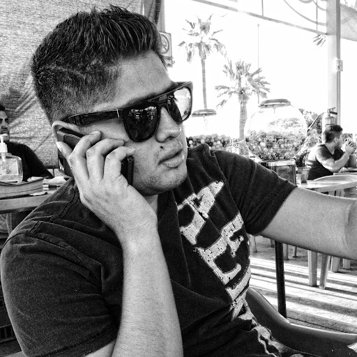 Ricardo Robles Photo 15