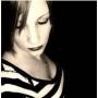 Jennifer Larson Photo 26