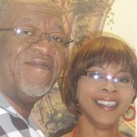 Lynda Roberson Photo 11