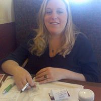 Diana Glover Photo 11