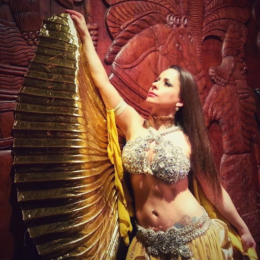 Giselle Toledo Photo 8