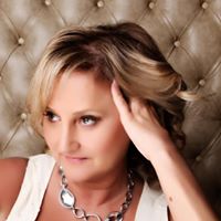 Lorraine Reece Photo 10