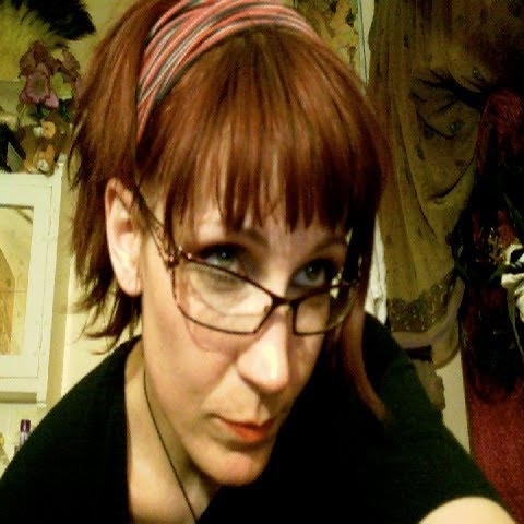 Amy Lucas Photo 27