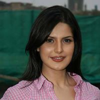 Zoya Khan Photo 20