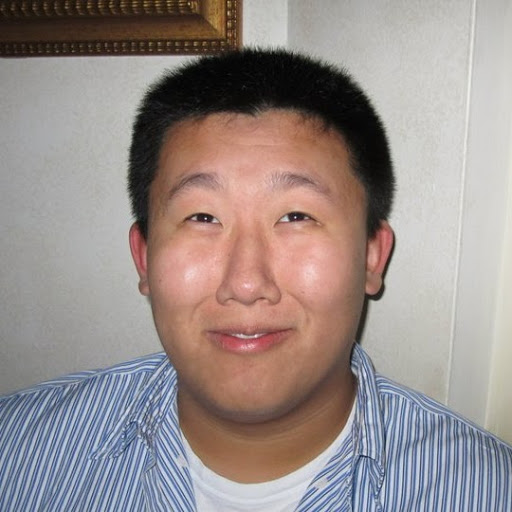 Ling Zhou Photo 30