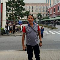 Ronnie Robles Photo 6