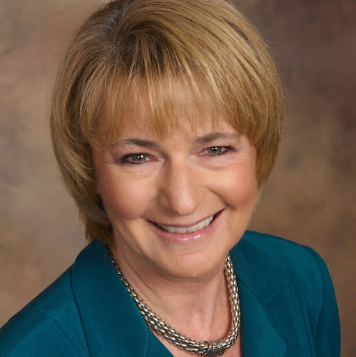 Annette Barnes Photo 29