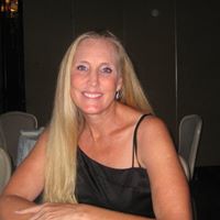 Maura Lynch Photo 40