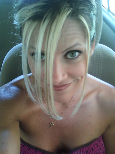 Kim Newton Photo 32