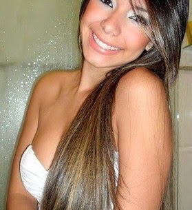 Melissa Azevedo Photo 20
