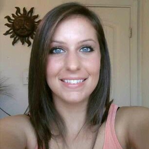 Amanda Heck Photo 32