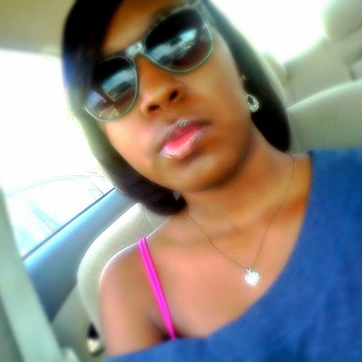 Ambria Reynolds Photo 6