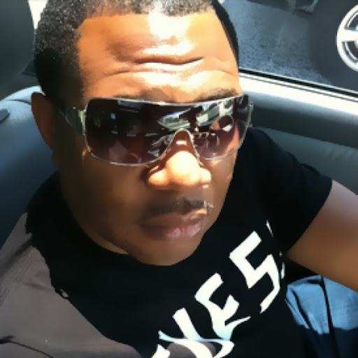 Dexter Head Photo 5