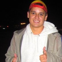 Andres Robles Photo 38