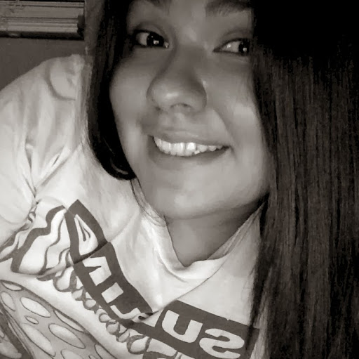 Alyssa Peters Photo 10