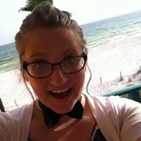 Emily Layton Photo 30